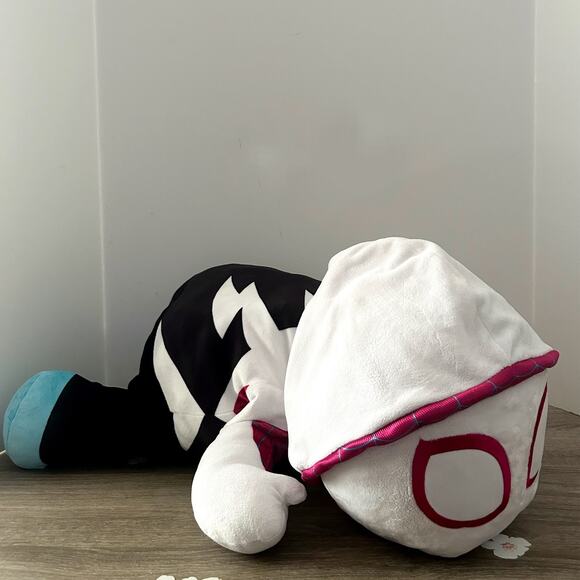 Spider-Man Gwen 24in Cuddleez Disney Marvel Plush Spider Ghost - Picture 1 of 6
